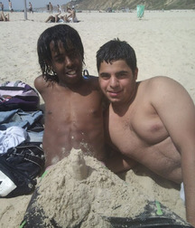 holiday with frends 5a8852fc0a86b.jpg