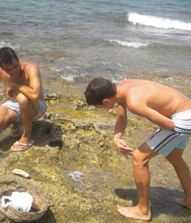holiday with frends 5a885327b9d85.jpg