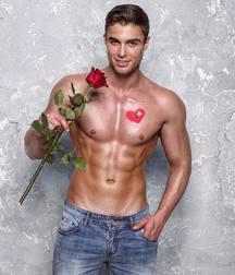 very hot boys 5aa42e11a13bd.jpg