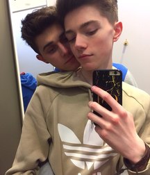 love 5ad203e7dccfa.jpg