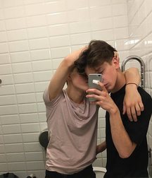 love 5ad203fc0ac1e.jpg