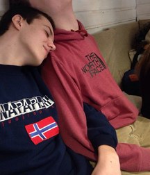 love 5ad20416468c1.jpg