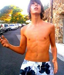 Shirtless Wonders 5a82a7f7730c9.jpg