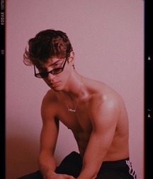 Definitely hot... 5a89dc6ad3a2c.jpg