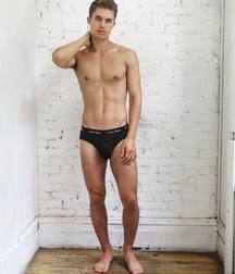 Definitely hot... 5a89dcba14b8d.jpg