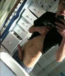 Dicks out 1 5aba4f97e2932.jpeg