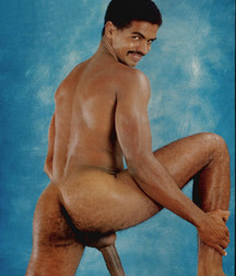 Asses to be eaten and cocks to be admired 5b3e2bd979bc7.jpg