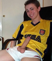 Boys having fun porn gay tube 5ffd8e1fe6cff.jpg