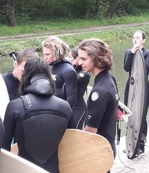 sexy boys  5ce11573c07cf.jpeg