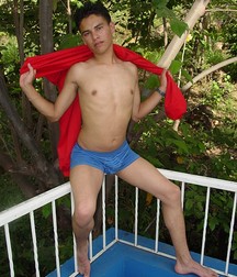 Nicolas 5a99cbeea5190.jpg