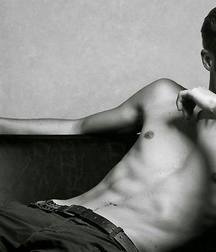 black and white photo 5a9aafdcac19b.jpg