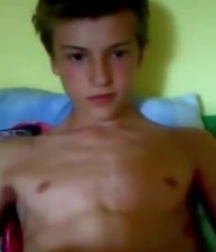 more boys 5b16a6476b30a.jpg