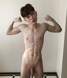 cute boys 5aa8334c70d58.jpg