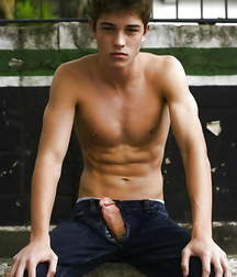 Nice Boys 5aa96082f064a.jpg