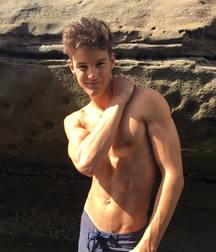 Aleex - Twinks 5ac28a6bb6d81.jpg