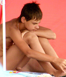75 Alex - beautiful boys 04 5ada0e0211bd2.jpg