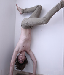 hot nude dudes 5aa2c064ee5ac.jpg