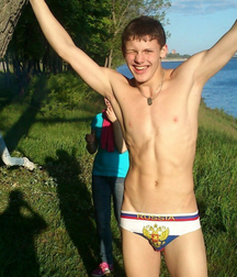 Guys in shorts and swimming trunks 5da458616685d.png