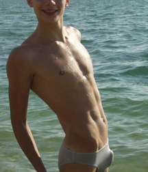 Guys in shorts and swimming trunks 5da4593e5addd.png