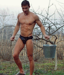 Guys in shorts and swimming trunks 5da459b4695ac.png