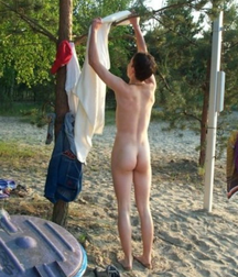 Butt guys 5da45fd42a124.png