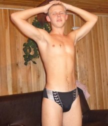 TBsF69024Cp 5ad64fb60d902.jpg