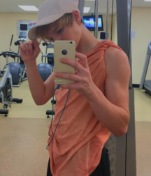 Beautiful boys 5b6d75e13eb76.png