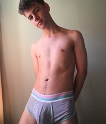 Tonight's Web Favs 5c6fa46eb33dd.jpg