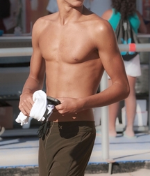 More Great Web Finds 5c7243930efad.jpg