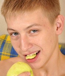 Dragan - Russian Teen Boy Solo Part 2 5a9a23b8b59df.jpg
