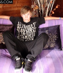 Jakub Boy Feet Teen 5a9a45561c655.jpg