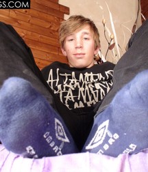 Jakub Boy Feet Teen 5a9a456ee1d7c.jpg