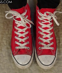 Red Converse Boy Feet 5a9a465798fea.jpg