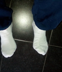My 18yo boy feet shoes and socks 5d27a35e2384a.jpg