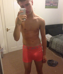 Youth Selfies 5bb017fccc3b4.jpg