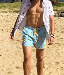 Hot Guys with Hot Bods 2 5c2725b33c687.jpg