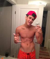 Hot Guys With Hot Bods 6 5d0508354f38a.jpg