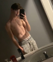 Hot Guys With Hot Bods 6 5d05084e3a997.jpg