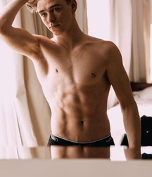 Hot Guys With Hot Bods 11 5e71858291674.jpg