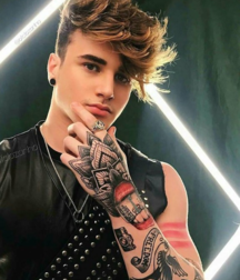 twinks boys 5aad3c4914eaa.png