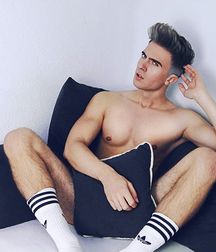 Hot Sox 6 5aac83f2d7f01.jpg
