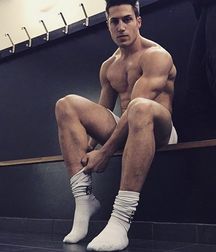 Hot Sox 6 5aac84546b009.jpg