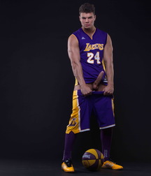 Vincent 5aaff8603fba9.jpg