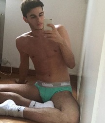Hot Sox9 5ab1f38662ae6.jpg