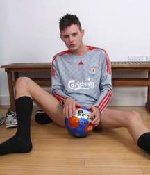 Adam soccer lad 5ab321d3633a4.jpg