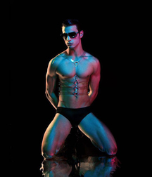 model Scott G. 5ab32446c245c.jpg