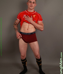 Hugo OMG 5ab79483565e9.jpg