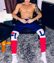 Hot Sox 10 5ab79a8a3ea18.jpg