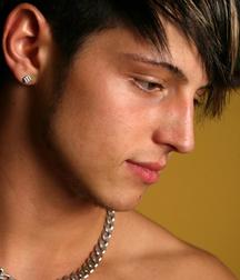 Albin 5ab79daa9f959.jpg