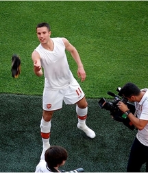 soccer dudes 5abb33cba498e.jpg